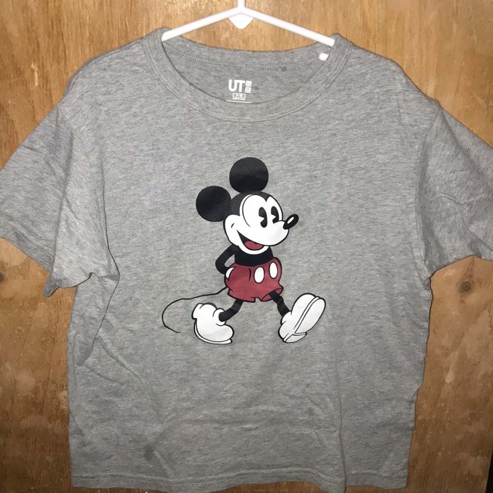 Disney Mickey Mouse shirt, size 9/10
